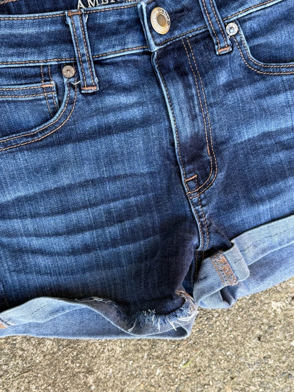American Eagle Super Stretch High Rise Shortie Women’s Size 2 Jean Shorts